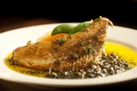 香煎魔鬼魚排佐酸豆奶油醬