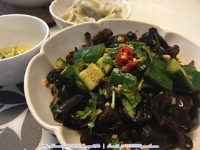 涼拌雲耳青瓜