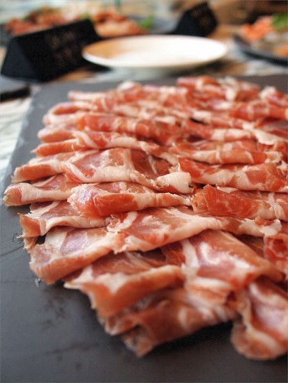 巴拿馬火腿鹹香雖不足，但整體還可以