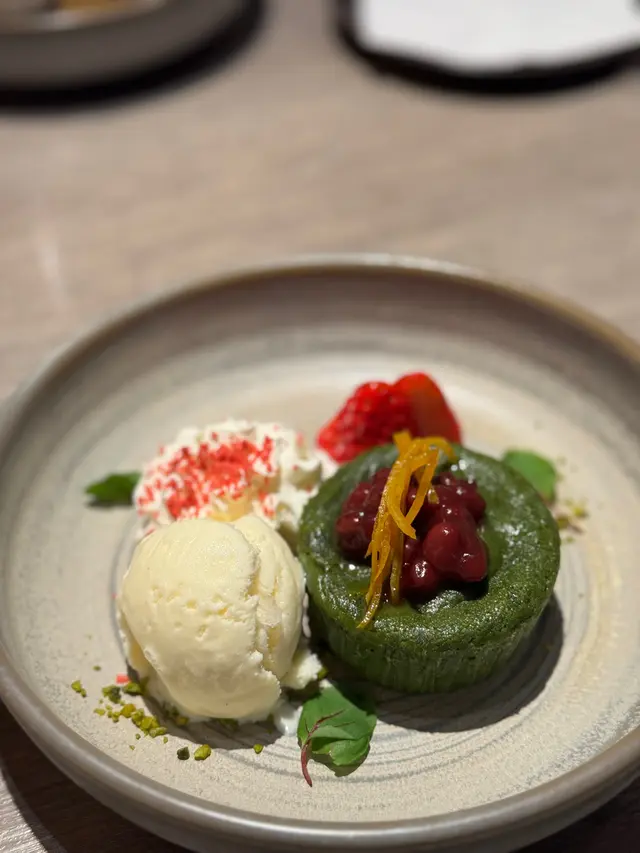 特濃抹茶小豆流心蛋糕